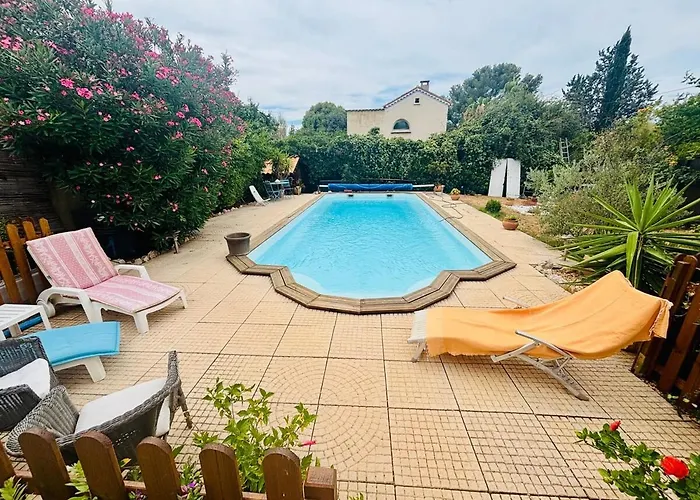 Lägenhet T2 Avec Piscine